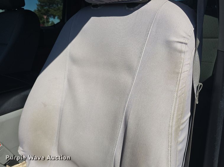 image for item DQ5187 2020 Ford F150 XLT SuperCrew pickup truck