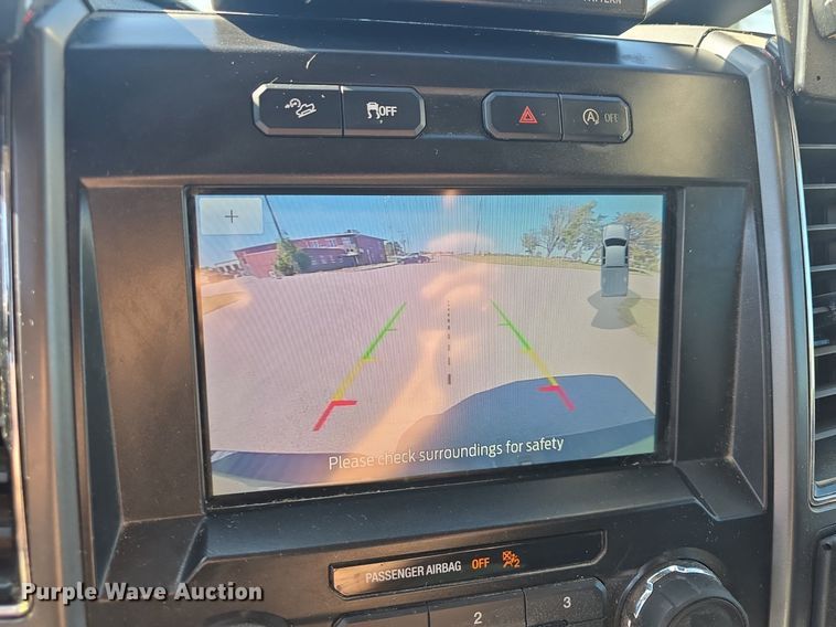 image for item DQ5187 2020 Ford F150 XLT SuperCrew pickup truck