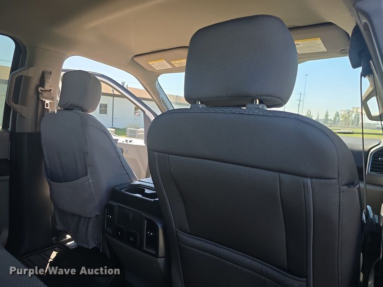 image for item DQ5187 2020 Ford F150 XLT SuperCrew pickup truck