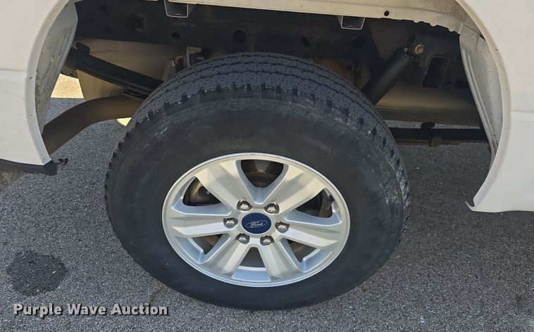 image for item DQ5187 2020 Ford F150 XLT SuperCrew pickup truck