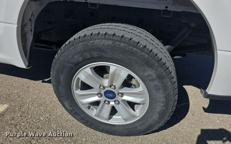 image for item DQ5187 2020 Ford F150 XLT SuperCrew pickup truck