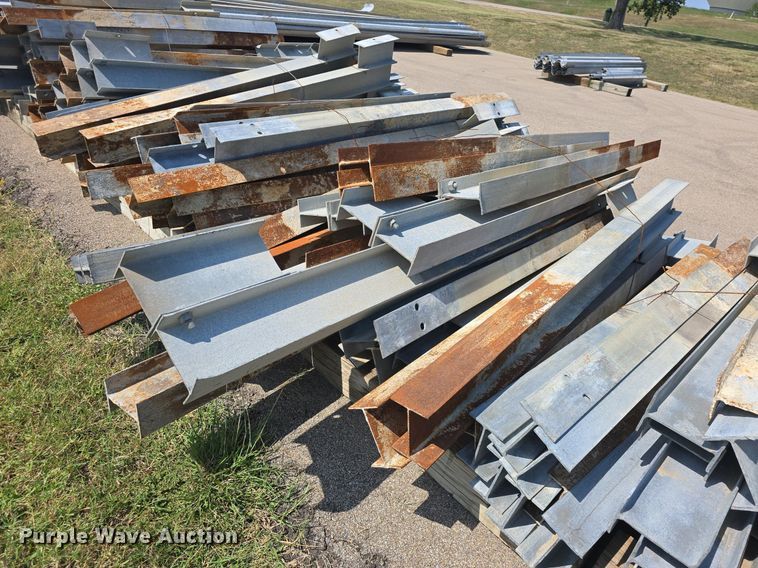 image for item EK2018 (25) guard rail posts