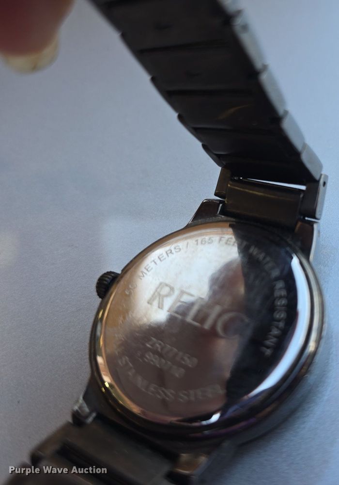 image for item EK2145 (5) watches