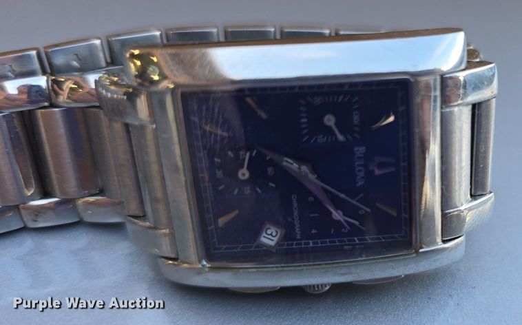 image for item EK2145 (5) watches