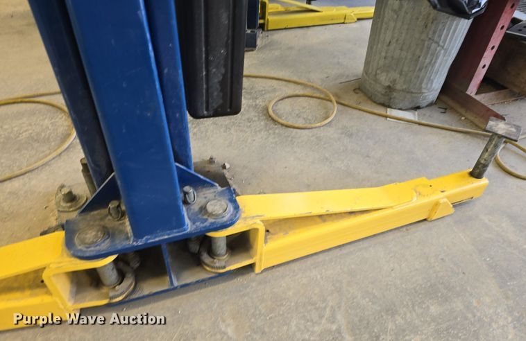 image for item EK2146 2010 Bend Pak  two post lift