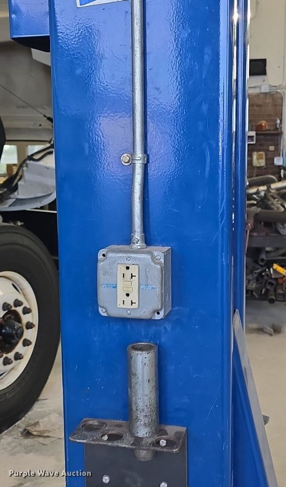 image for item EK2146 2010 Bend Pak  two post lift