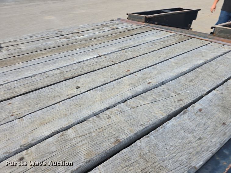 image for item EK2155 2006 Felling equipment trailer