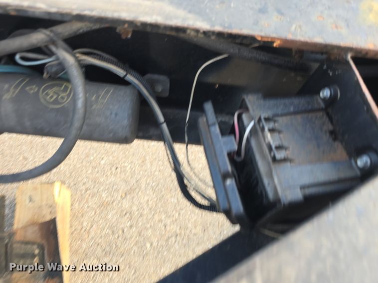 image for item EK2155 2006 Felling equipment trailer