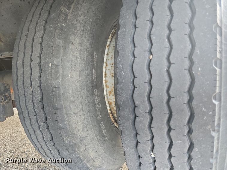 image for item EK2155 2006 Felling equipment trailer