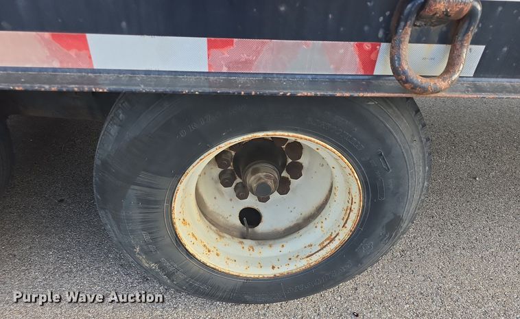 image for item EK2155 2006 Felling equipment trailer