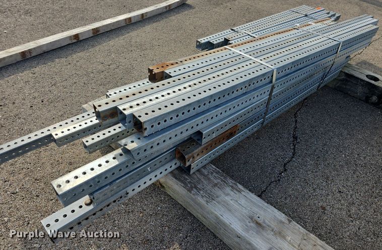 image for item EK2156 (50) sign posts