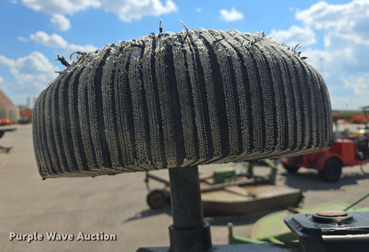 image for item EK6445 Bush Hog batwing rotary mower