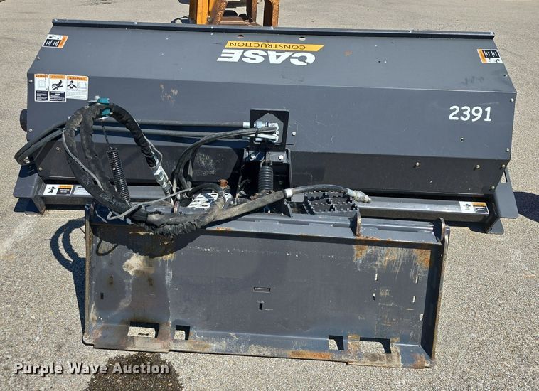 image for item EK6451 2015 Case  skid steer broom