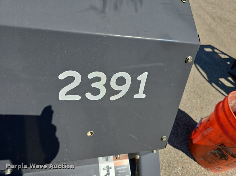 image for item EK6451 2015 Case  skid steer broom