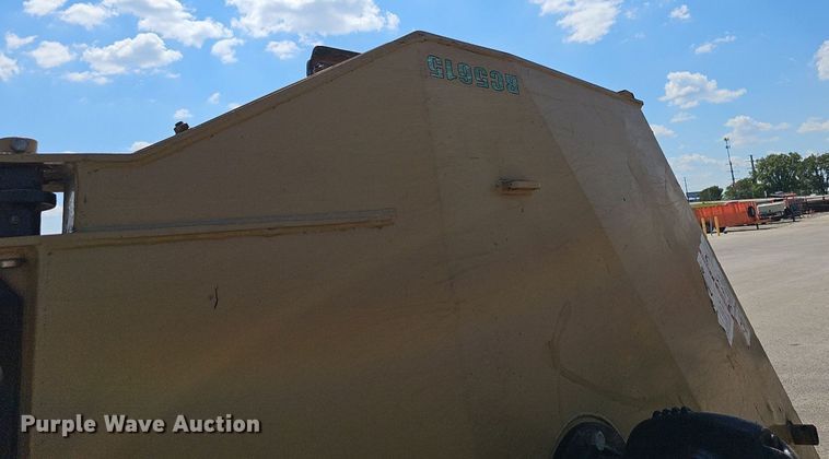 image for item EK6457 2018 Land Pride Commander RC5615 Series 2 batwing rotary mower