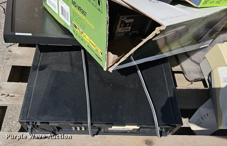 image for item EK6464 Equipment