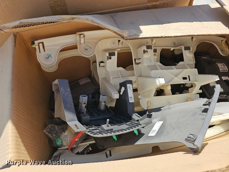 image for item EK6464 Equipment