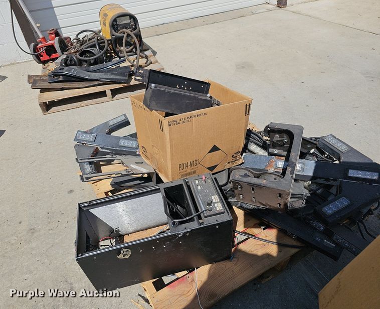 image for item EK6464 Equipment