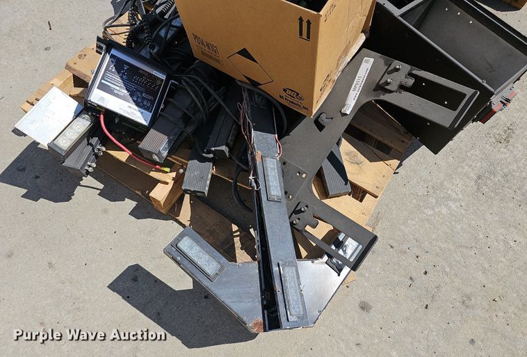 image for item EK6464 Equipment