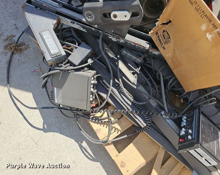 image for item EK6464 Equipment