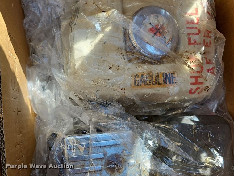 image for item EK6465 (2) air compressor engines 