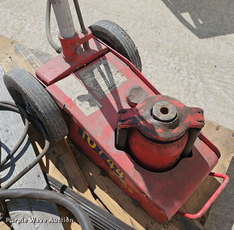 image for item EK6466 Tools