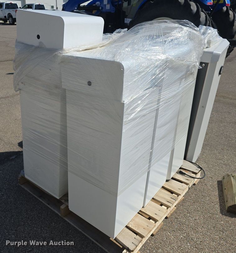 image for item EK6473 (8) Magnetic AutoControl MHTM MicroDrive magnetic parking barrier