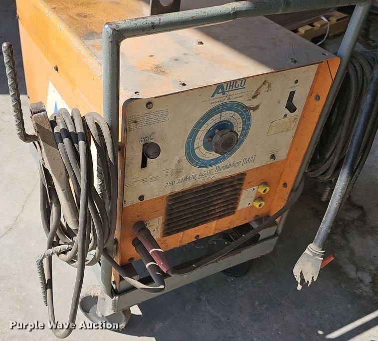 image for item EK6474 Airco Bumblebee  welder