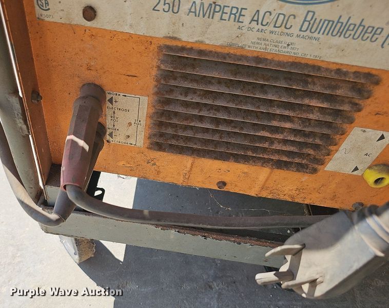 image for item EK6474 Airco Bumblebee  welder