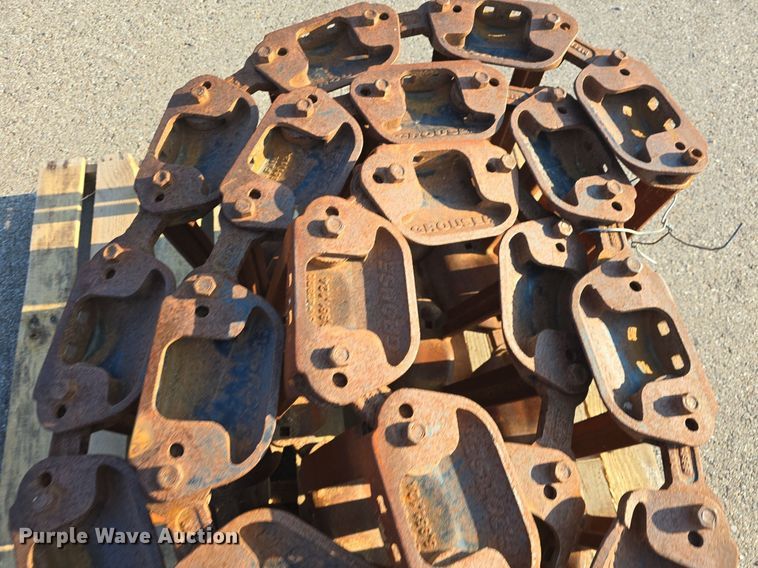 image for item EK6475 Grouser over the tire skid steer tracks