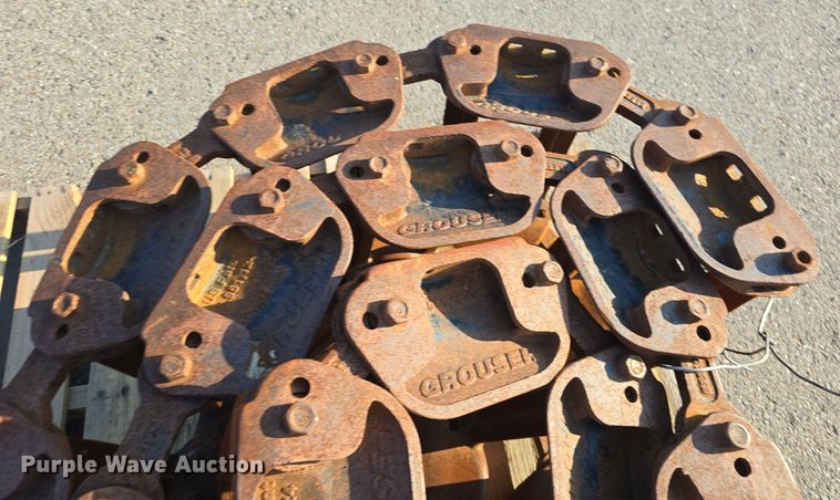 image for item EK6475 Grouser over the tire skid steer tracks