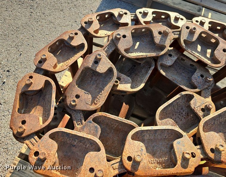 image for item EK6475 Grouser over the tire skid steer tracks