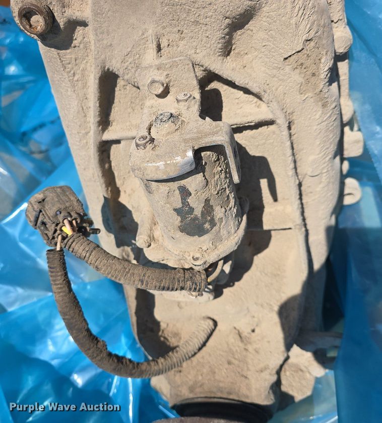 image for item EK6482 Ford transmission case