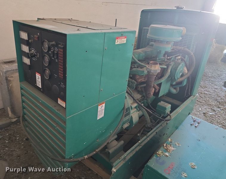 image for item EK6484 Cummins Onan generator