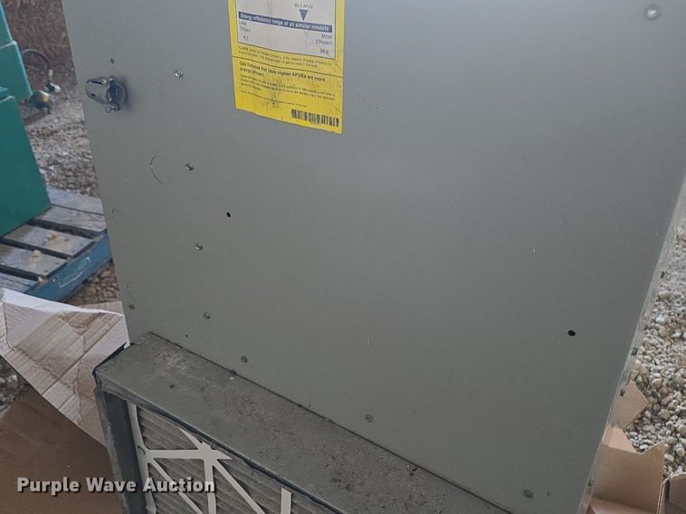 image for item EK6486 (2) Trane XE 90 furnace