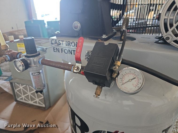 image for item EK6487 Iron Horse  IHD6160V1 air compressor