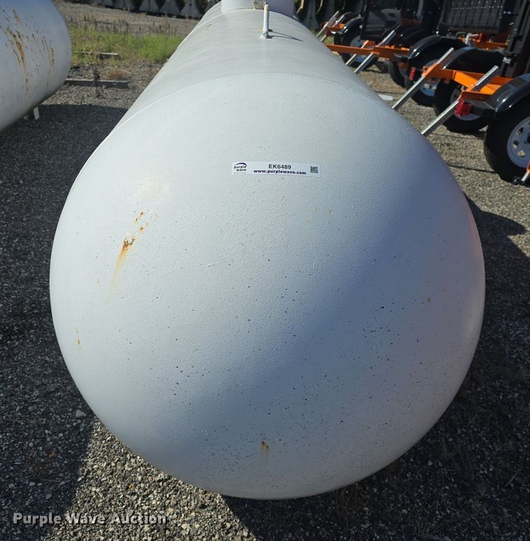 image for item EK6489 Propane tank