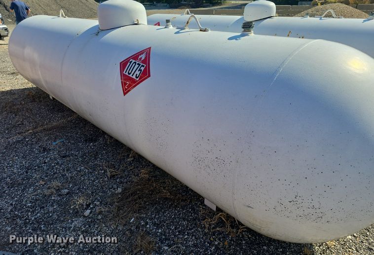 image for item EK6489 Propane tank