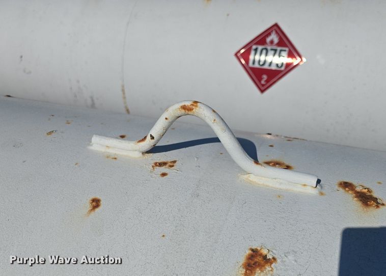 image for item EK6490 Propane tank 