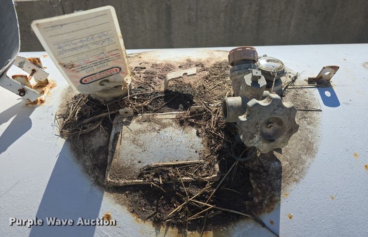 image for item EK6490 Propane tank 