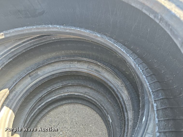 image for item EK6492 (4) Bridgestone 11R22.5 tires