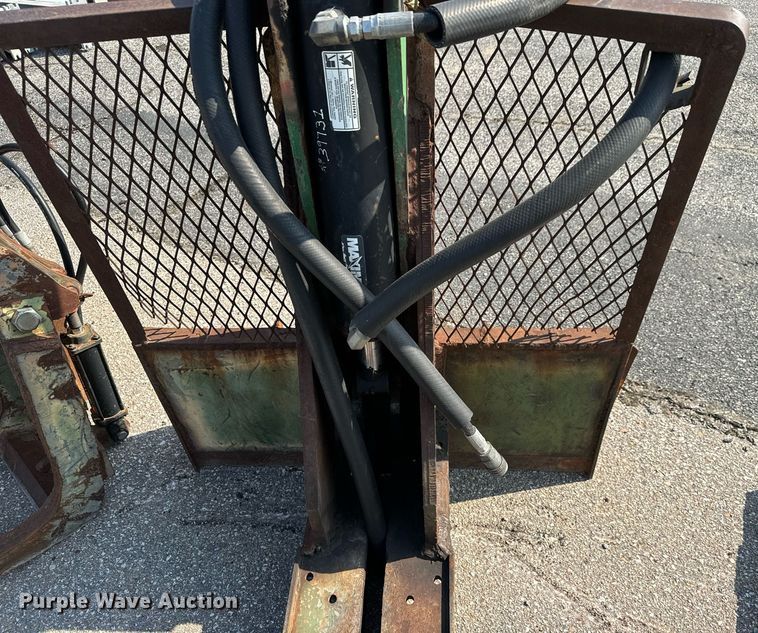 image for item MV9153 (2) skid steer attachments