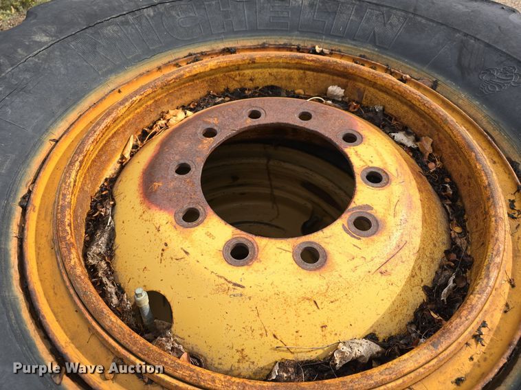 image for item DS4735 (3) Michelin 14.00R24 tires and wheels 