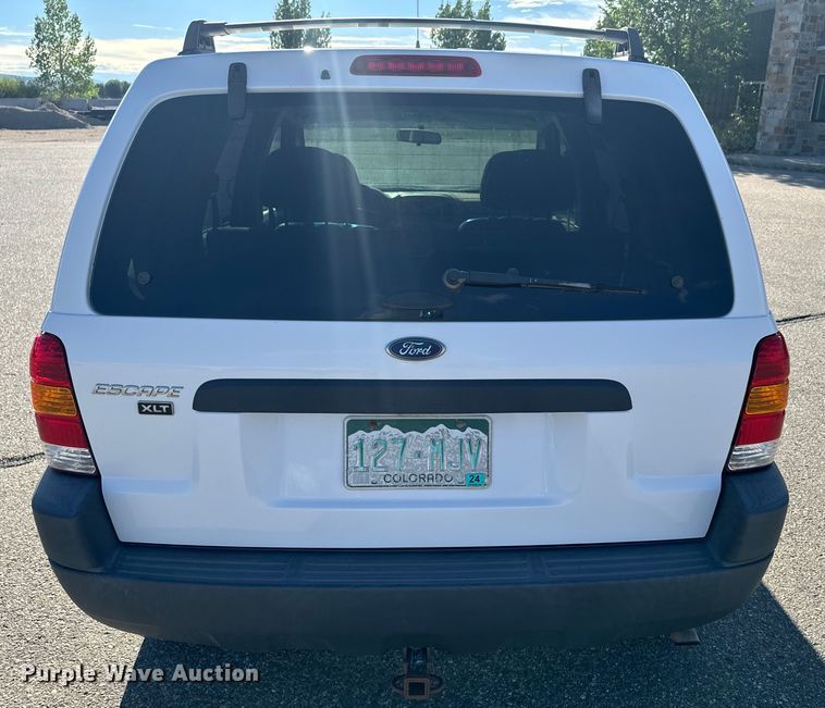 image for item EG9838 2004 Ford Escape XLT SUV