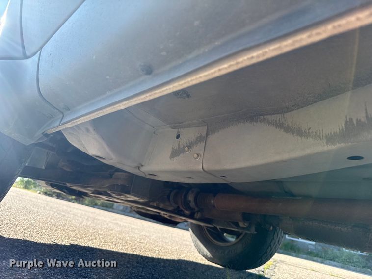 image for item EG9838 2004 Ford Escape XLT SUV