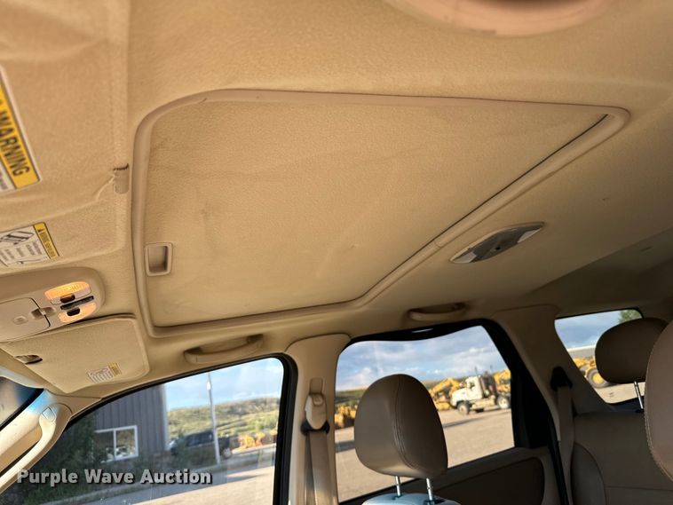 image for item EG9838 2004 Ford Escape XLT SUV