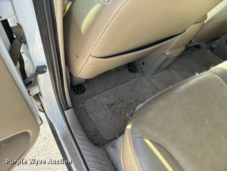 image for item EG9838 2004 Ford Escape XLT SUV