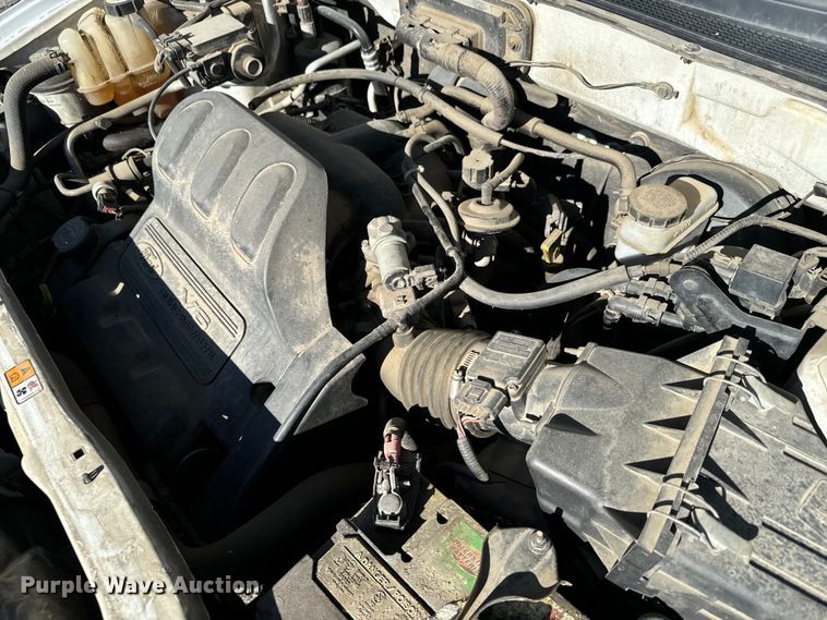 image for item EG9838 2004 Ford Escape XLT SUV