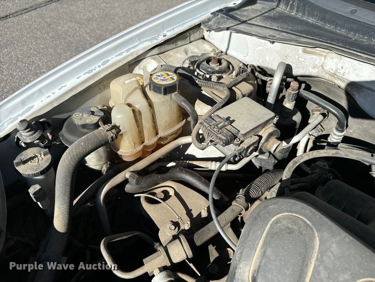 image for item EG9838 2004 Ford Escape XLT SUV