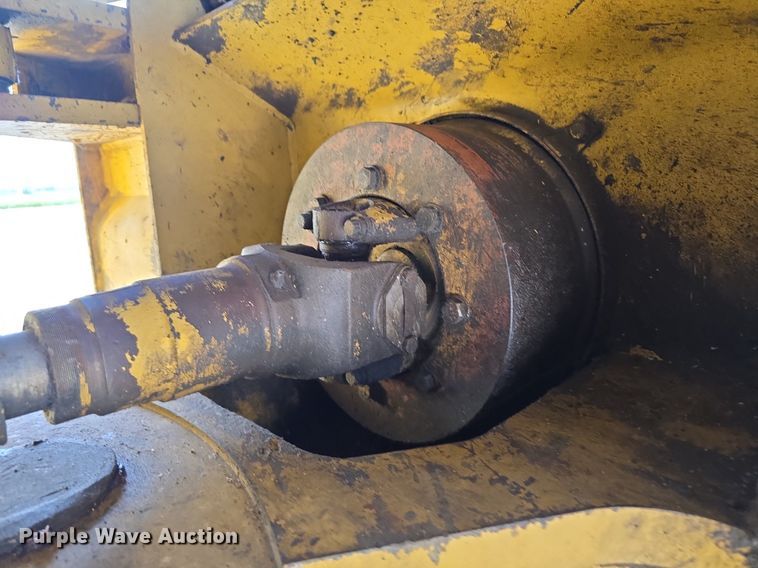 image for item EG9839 1990 Caterpillar 966F wheel loader